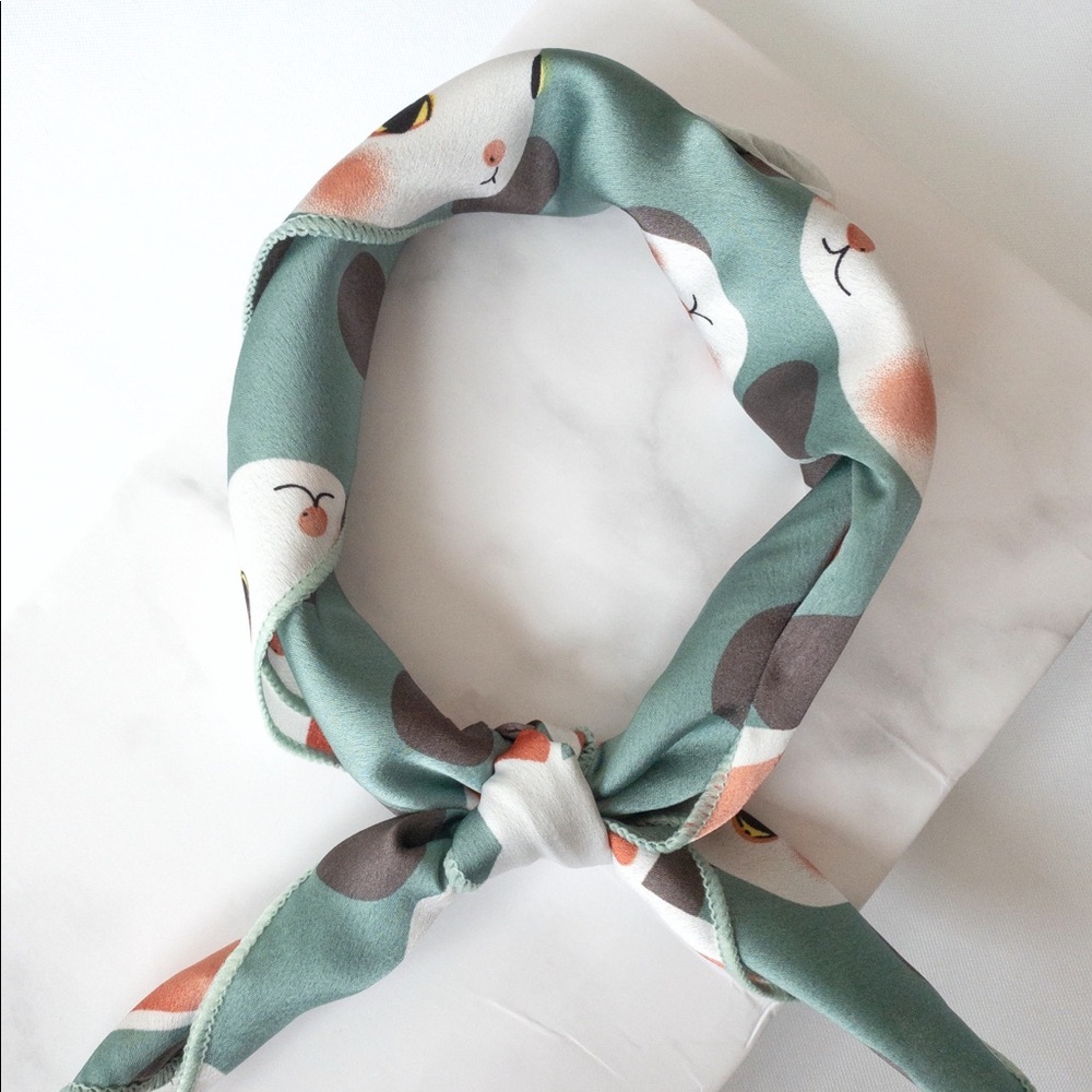 Bunny Animal Print Versatile Expression Scarf